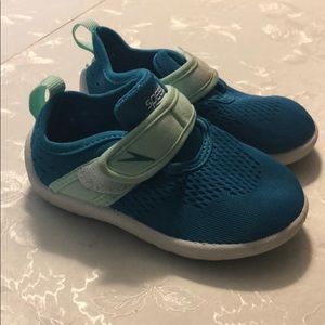 Speedo toddler water shoes